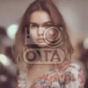 Изображение девушка с длинными волосами