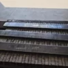 Видео продолжительностью 9.7 секунд зачистка изделия из металла болгаркой